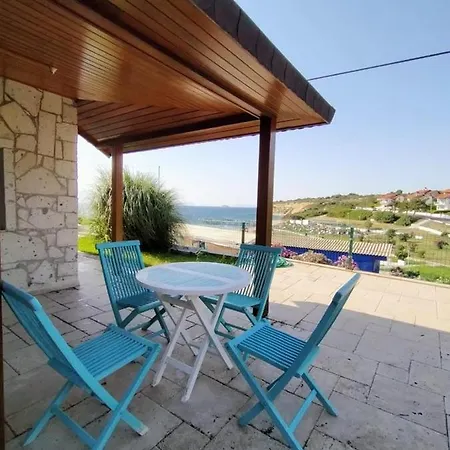 Villa Dalyan - Deniz Manzarali Plaja Cok Yakin Bahceli Çeşme